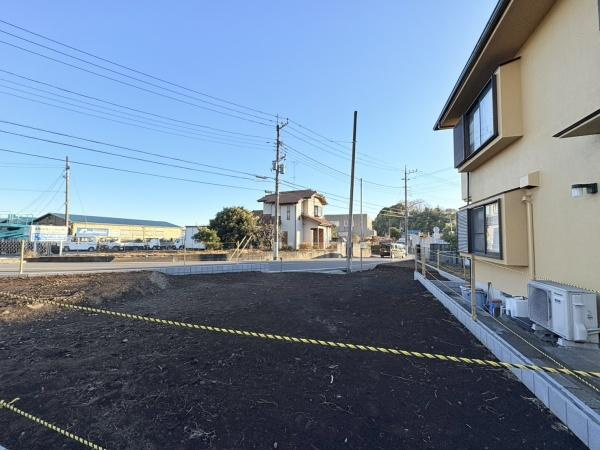 横浜市都筑区折本町の新築一戸建の前面道路含む現地写真|とても「のどか」で子育て世代に良い環境です。2025年12月15日撮影