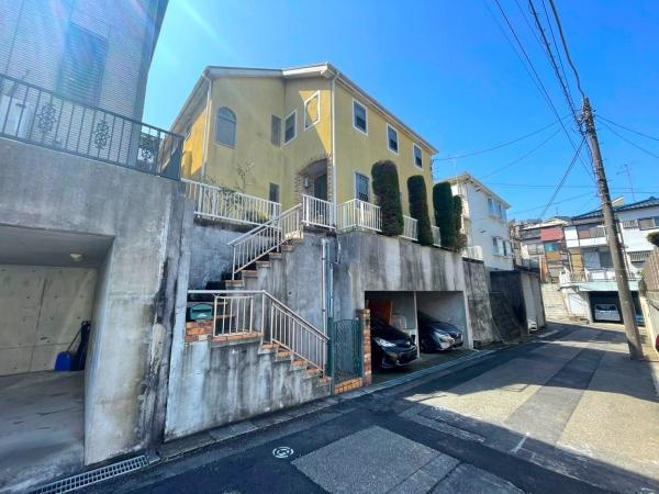 横浜市中区仲尾台の中古一戸建