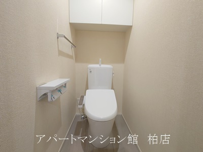 ローテ　ベルクの独立洗面台
