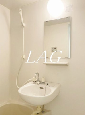 【洗面所】 | パインズデフィⅢ | 洗面台です。