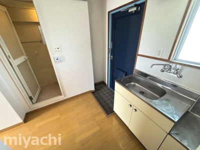 【玄関】 | コーポ山本