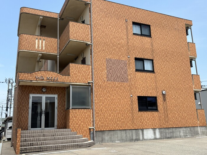 Villa HCSS(ｳﾞｨﾗｴｲﾁｼｰｴｽｴｽ)の外観