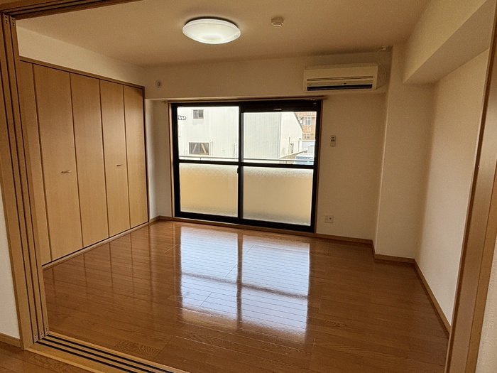 Villa HCSS(ｳﾞｨﾗｴｲﾁｼｰｴｽｴｽ)の洋室