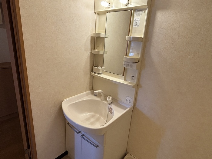 Villa HCSS(ｳﾞｨﾗｴｲﾁｼｰｴｽｴｽ)の洗面所