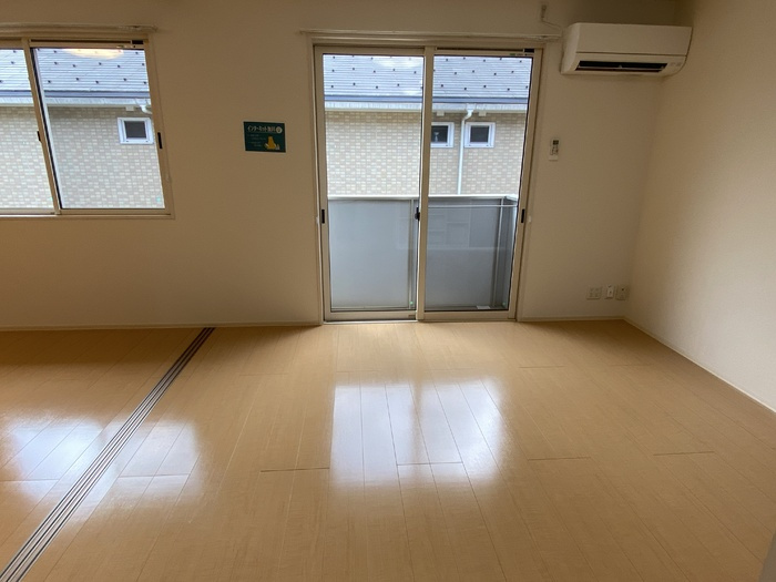 エントピア　A棟の居間・リビング