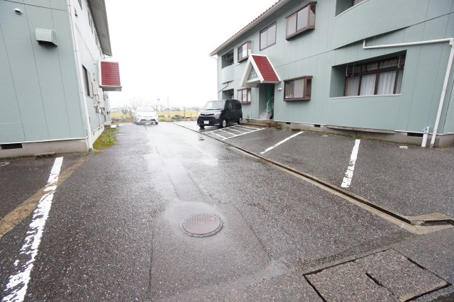 ツインハウス木村　Aの駐車場