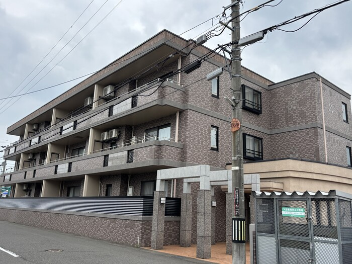 ラフィネ　マノワールの外観