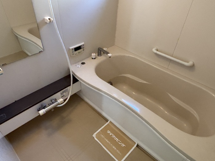 リビングタウン灯明寺　Cの浴室