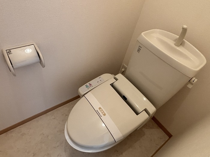 リビングタウン灯明寺　Cのトイレ