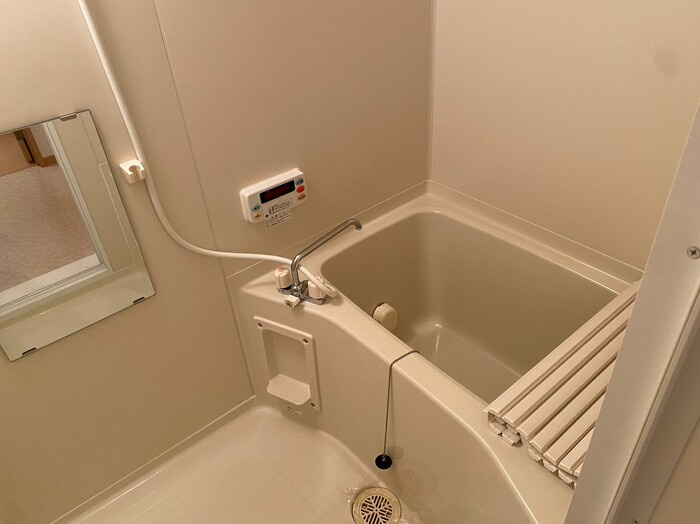 オレンジハウスの浴室