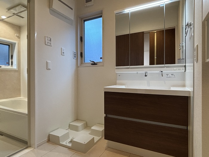 ヴィラルナ　C棟の洗面所