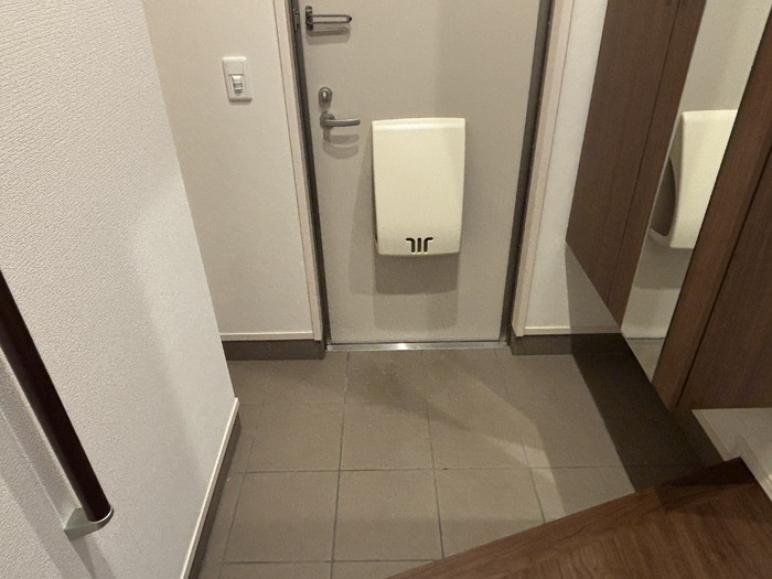 ヴィラルナ　C棟の玄関