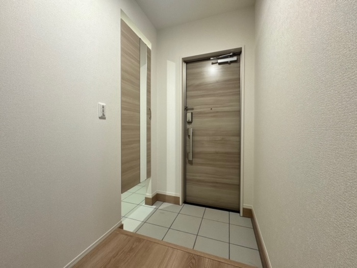 サニーコート聖Ⅸの玄関