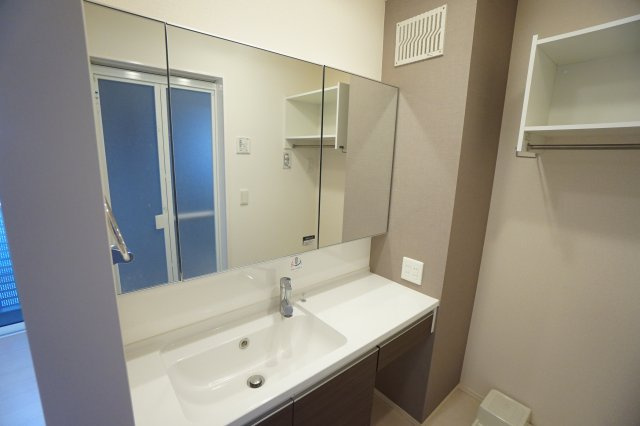 サン・ユリーノの洗面所