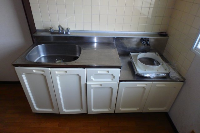 ハイツボニータのキッチン|別部屋同間取りのお写真となります。参考にご覧くださいませ。