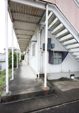 ハイツボニータの駐車場