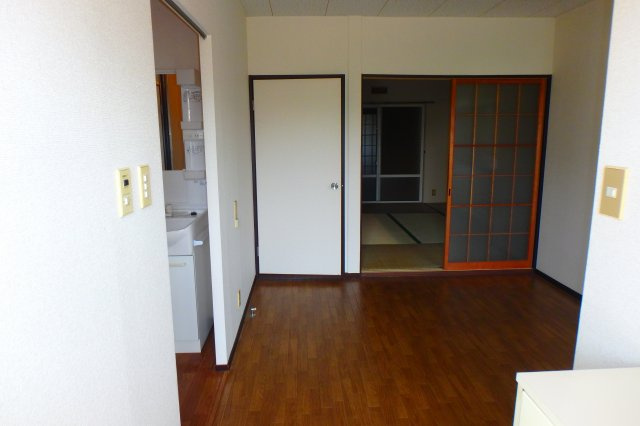 ハイツボニータの内装|別部屋同間取りのお写真となります。参考にご覧くださいませ。