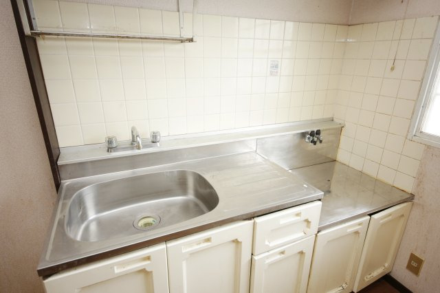 ハイツボニータのキッチン|別部屋同間取りのお写真となります。参考にご覧くださいませ。