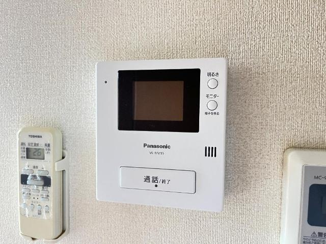 ブランティールのセキュリティ|カメラ付インターホン