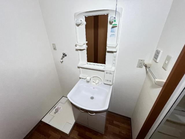 ブランティールの洗面所|洗髪洗面化粧台