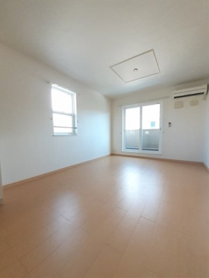 【居間・リビング】 | ドリーム・シャトー