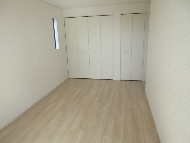 【仲介手数料無料】新築戸建　熊谷市原島1232-1（全1棟）の洋室