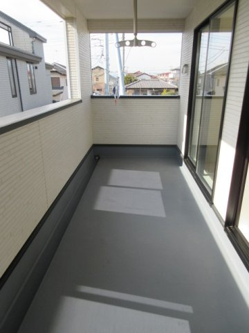 【仲介手数料無料】新築戸建　熊谷市原島1232-1（全1棟）のバルコニー