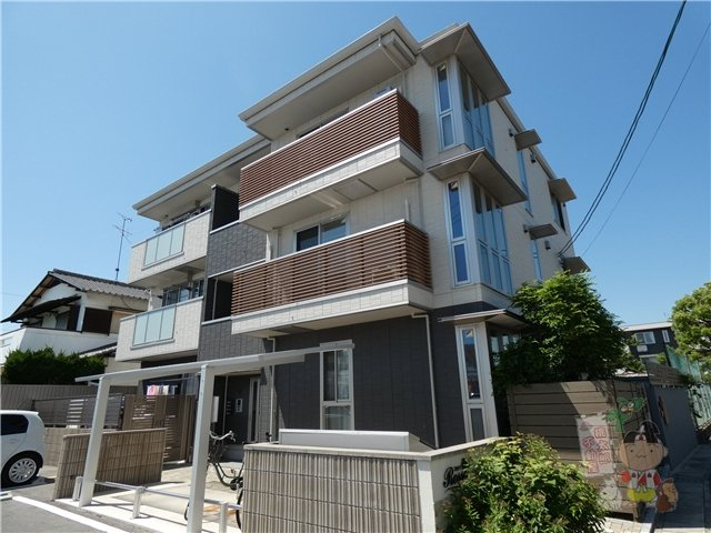 ロッソの外観|外観写真（昼）