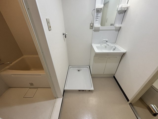 ヨウカワマンションの玄関