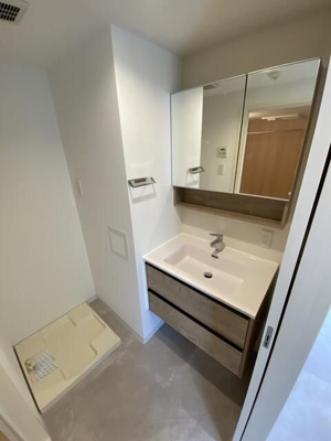 【洗面所】 | ヤサビアン