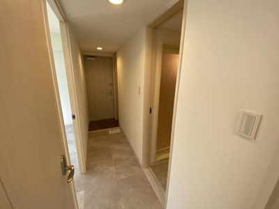 【玄関】 | ヤサビアン