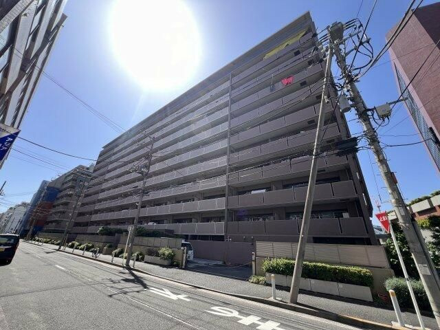 コスモシティ横浜石川町の外観