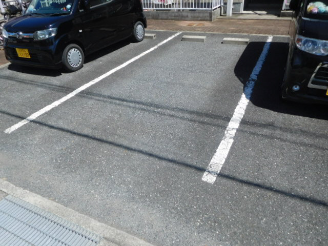 ＪＡハイツ白浜Ｃ棟の駐車場