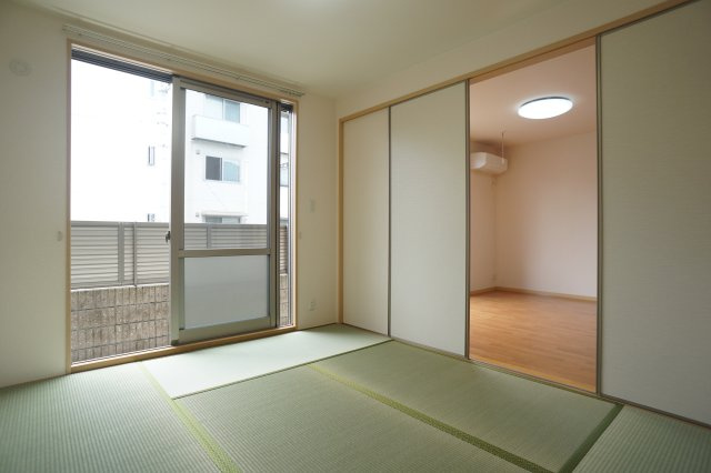 ラフィナートＣ棟の和室