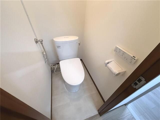 ドルフ磯子のトイレ