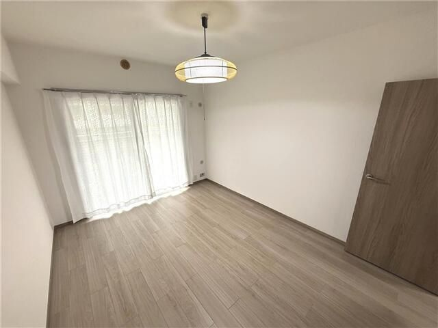 ドルフ磯子の寝室