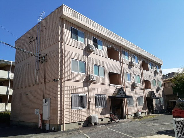 コーポ　ラフォーレ　Ｂ