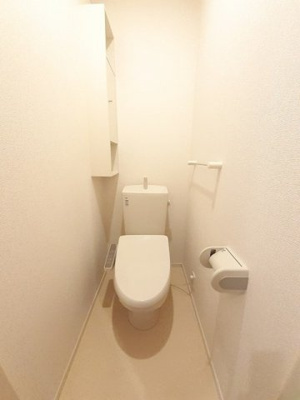 【トイレ】 | ル・ヴァンＢ | コンパクトで使いやすいトイレです