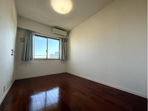 アーバンプレイス寄居の洋室