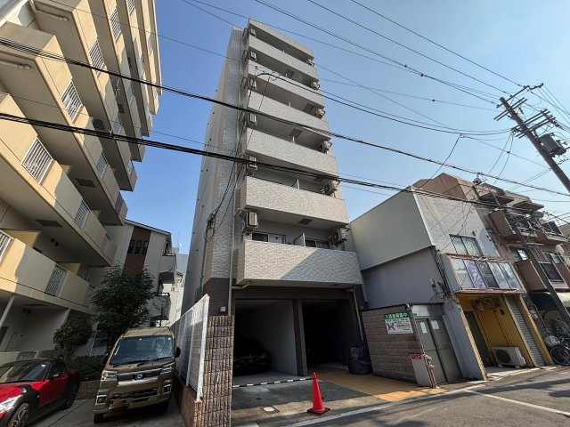 ボナール・河の外観