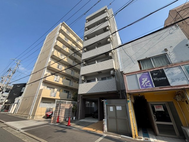 ボナール・河の外観