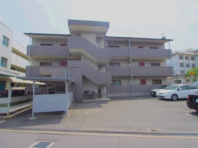 エステートNの外観