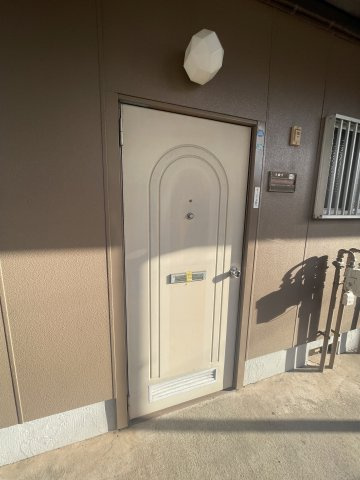 落ち着いた玄関です