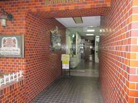 エントランス　※2021年11月撮影時