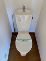 コンパクトで使いやすいトイレです