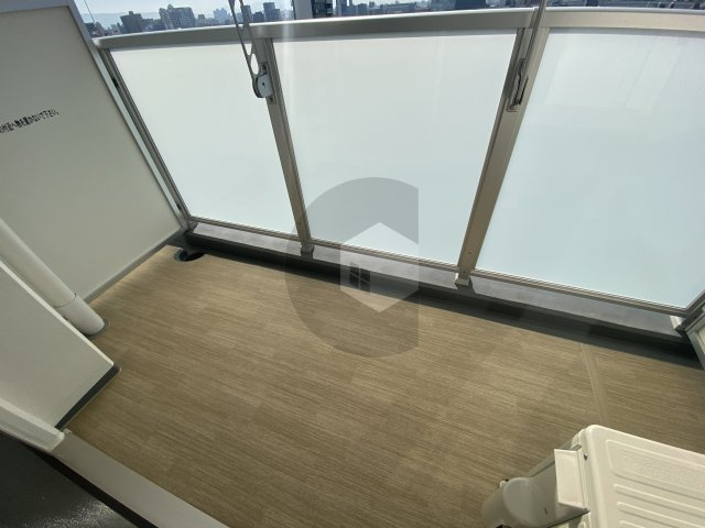 ソルテラスOSAKA緑橋クレアストのバルコニー