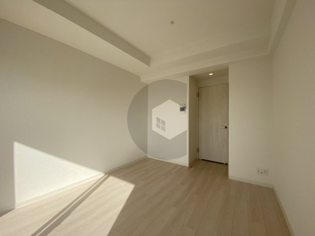 ソルテラスOSAKA緑橋クレアストの居間・リビング