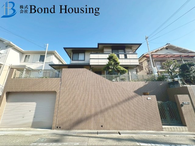 建物41坪以上　リフォ歴有　魚住町錦が丘３丁目　中古戸建の庭