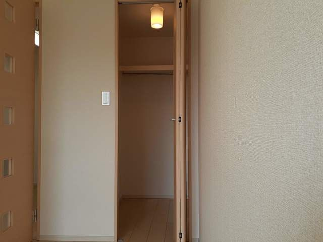 グランクレシアの収納