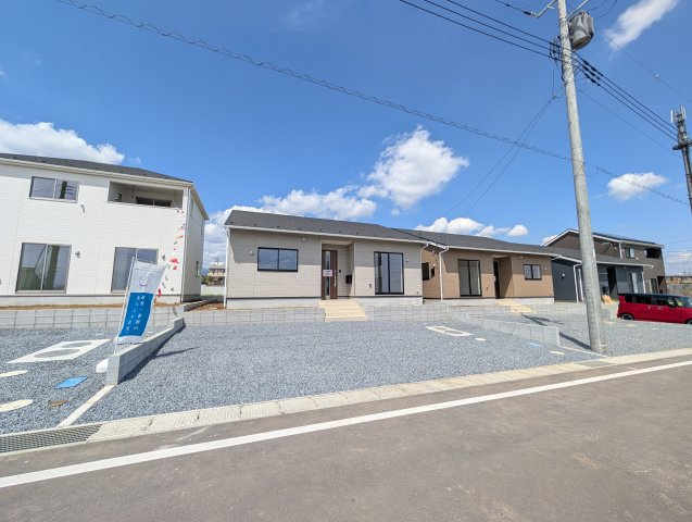 【前面道路含む現地写真】 | クレイドルガーデン高崎市箕郷町上芝第8ー③